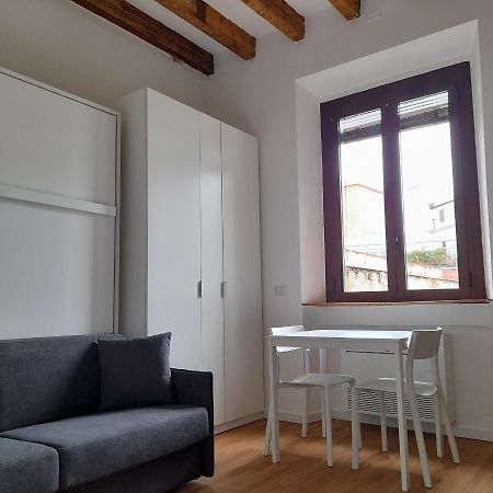 Flat In Milano, Porta Romana Экстерьер фото